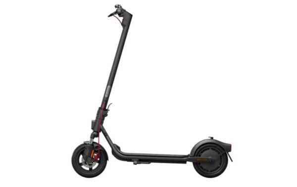 Segway-Ninebot-F2-Pro-E-II-pour-deplacements-urbains-confortables.jpg Segway Ninebot F2 Pro E II - Trottinette avec Suspension Avant