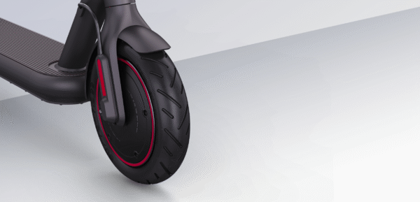 Xiaomi Electric Scooter 4 Pro - Deck Élargi & Confort