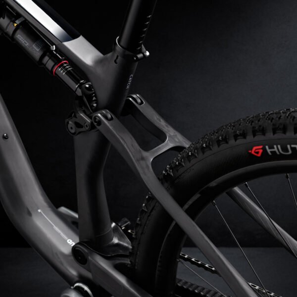 ROCKRIDER Vélo VTT tout suspendu XC cadre carbone RACE 940 S, Noir