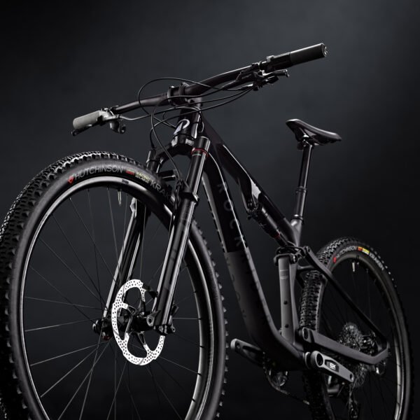 ROCKRIDER Vélo VTT tout suspendu XC cadre carbone RACE 940 S, Noir